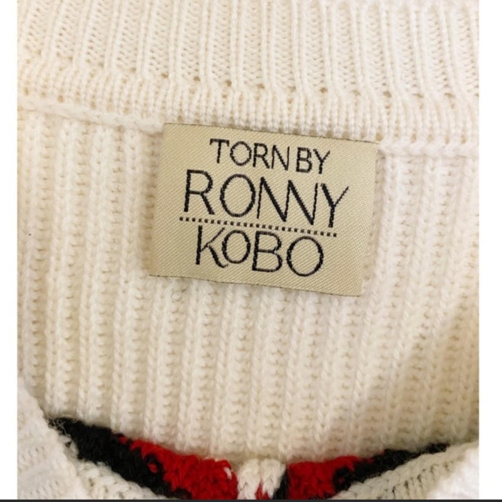 Torn by Ronny Kobo Crew Neck Cream Crop Sweater with Red and Black Design, XS - Picture 6 of 7